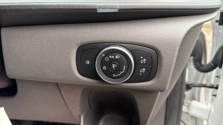 Ford Transit Custom 300 L1 Diesel Fwd 2.0 EcoBlue 130ps High Roof Leader Van